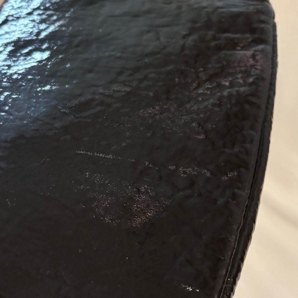 Laura Merkin patent leather clutch - Picture 3 of 6